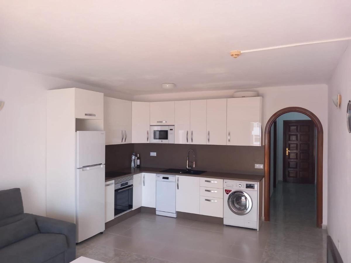 Victoria Court 2- Lovely Apartment 25 Arona  Exterior foto